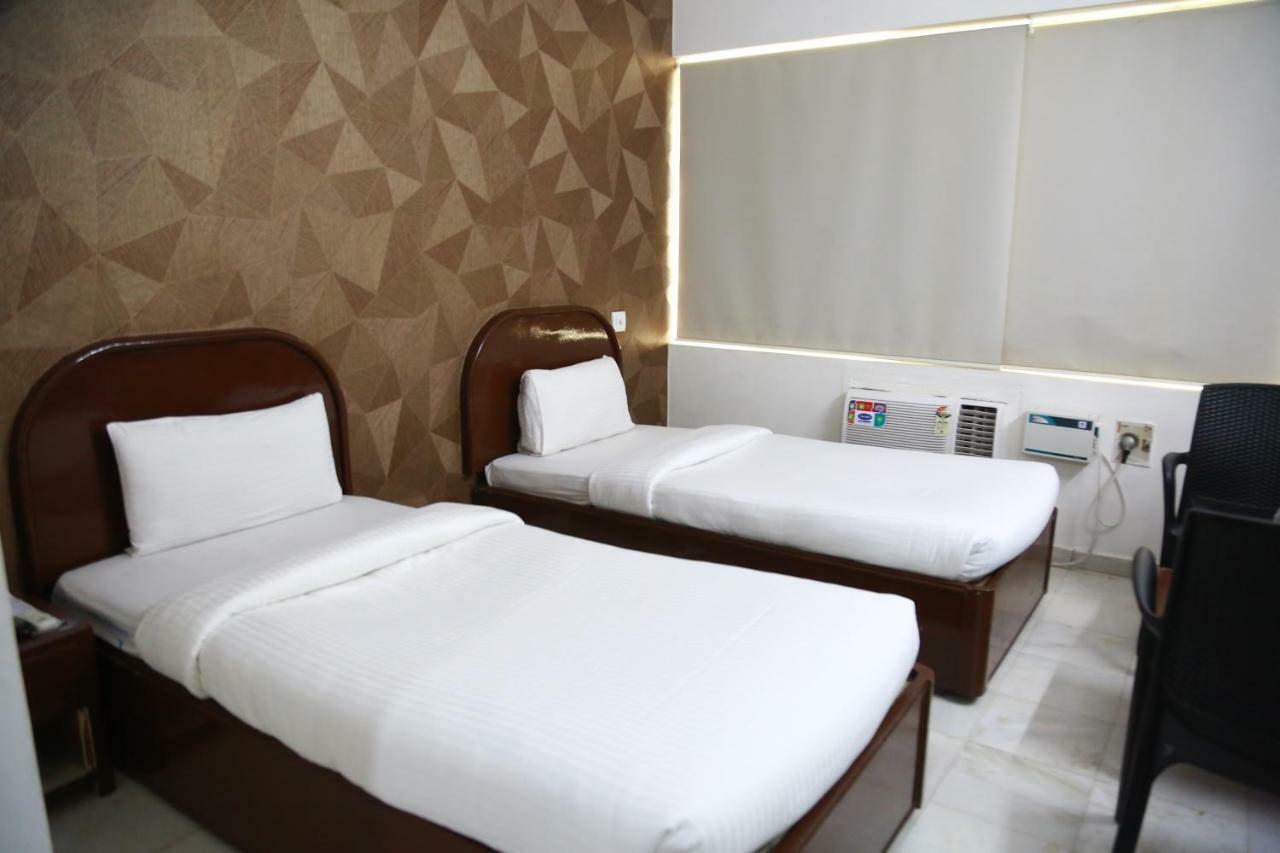 Hotel Shridevi Park Chennai Exterior foto
