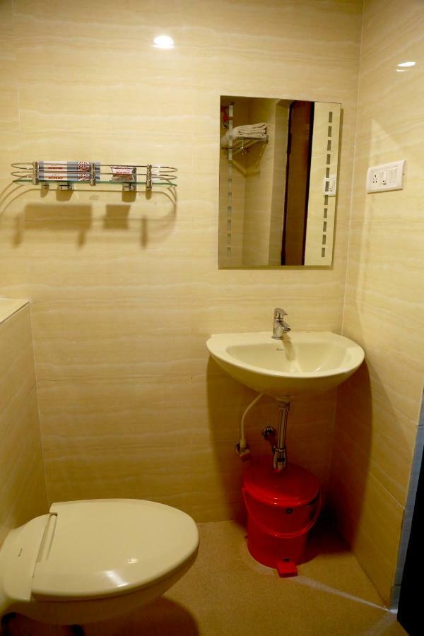 Hotel Shridevi Park Chennai Exterior foto